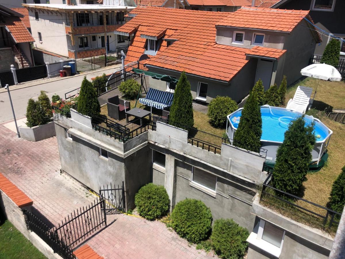 Apartmani & Restoran -S O K O- Sjenica Exteriör bild