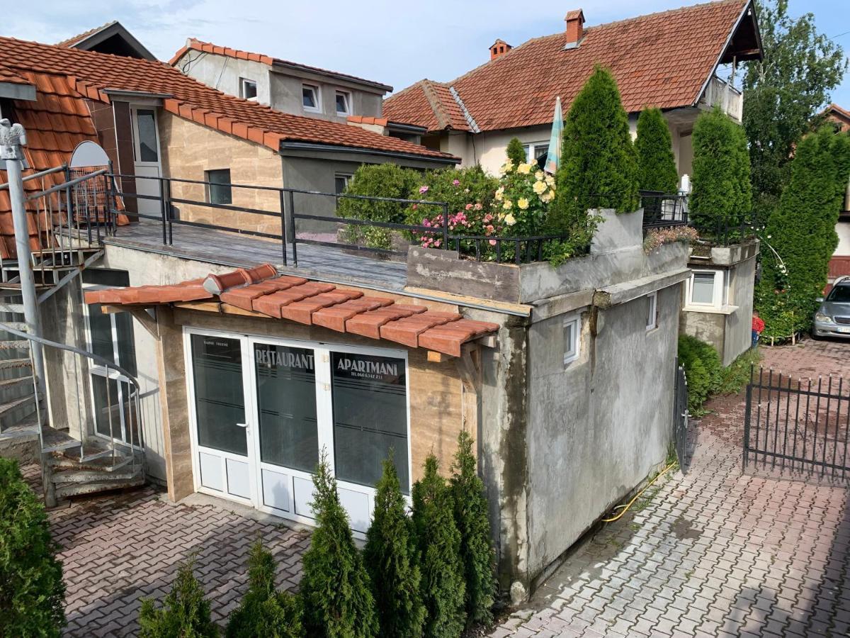 Apartmani & Restoran -S O K O- Sjenica Exteriör bild